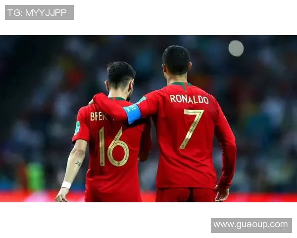 布鲁诺费尔南德斯：足球场上的魔术师与战术大师之路